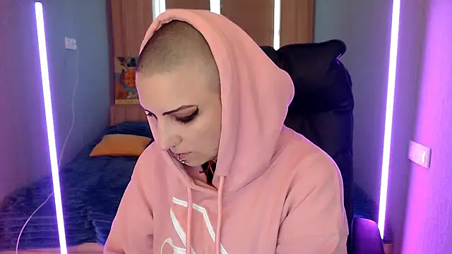 Sweet-n-Strong online show from 04.13.26