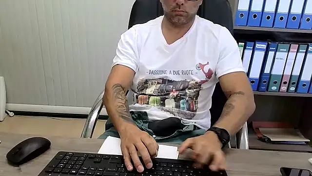 Evasionee online show from 07.28.26
