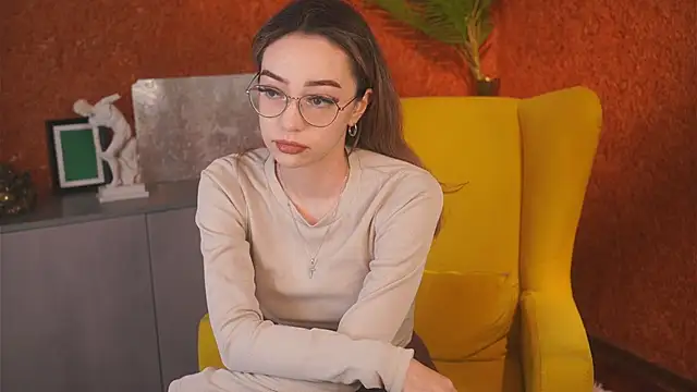 DeiraCharson online show from 10.29.25