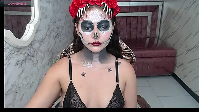 Afrodita Wild v online show from 10.30.25