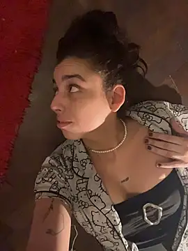 gigi333regi online show from 03.04.26