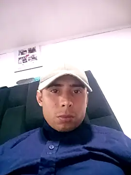 Snapshot of robinhd1234 chatting on 02.04.26 robinhd1234 online show from 02.04.26