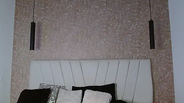 AliceSmity  online show from 04.04.26