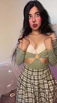 wetbyAlice online show from 11.06.25