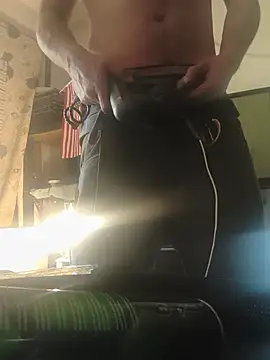 Snapshot of Fuckboyguyman chatting on 06.25.26 Fuckboyguyman online show from 06.25.26