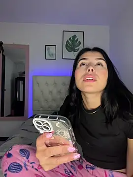 BIJOU SECRET online show from 02.21.26