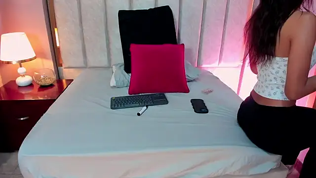 KeimyWilde online show from 12.22.25