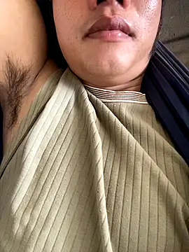 Thichthittuoi online show from 10.28.25