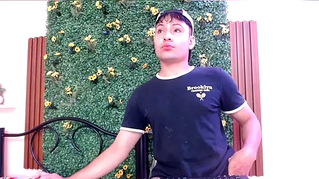 Snapshot of angel666smit chatting on 10.28.25 angel666smit online show from 10.28.25