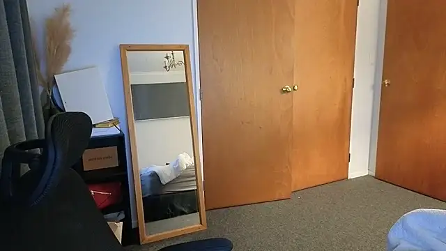 john clarisa online show from 04.12.26