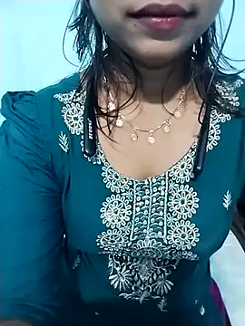 cute mahi07 online show from 11.04.25