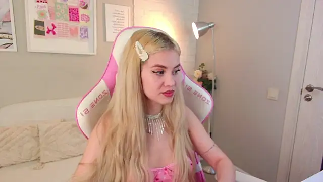 Rose Masson online show from 03.10.26