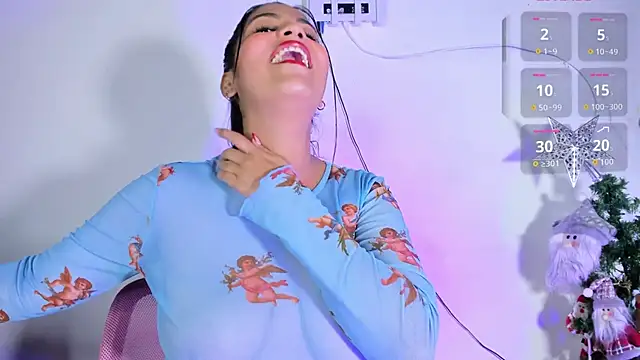 Leyacopper  online show from 01.06.26