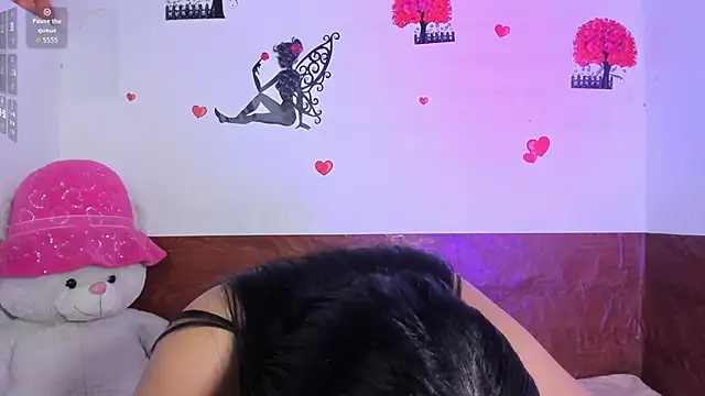 Leyacopper  online show from 02.06.26