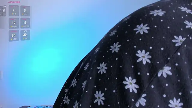 Leyacopper  online show from 03.13.26