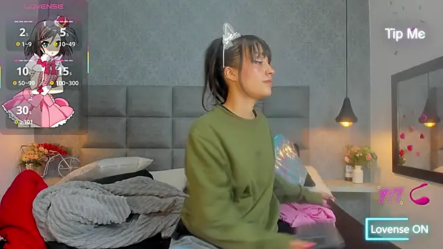 Luna Bella3 online show from 02.20.26