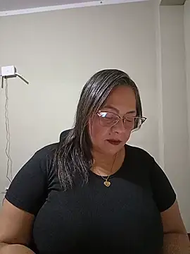 Snapshot of Angie_milf50 chatting on 05.22.26 Angie milf50 online show from 05.22.26
