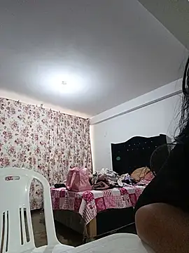 Snapshot of Angie_milf50 chatting on 05.25.26 Angie milf50 online show from 05.25.26