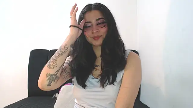 Snapshot of Annagoth_ chatting on 06.15.26 Annagoth online show from 06.15.26