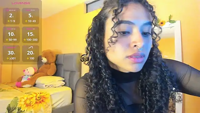 Snapshot of Keniia_rizz chatting on 05.21.26 Keniia rizz online show from 05.21.26