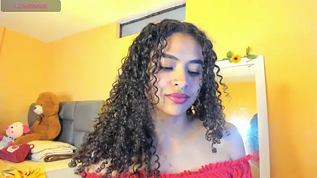 Snapshot of Keniia_rizz chatting on 05.29.26 Keniia rizz online show from 05.29.26