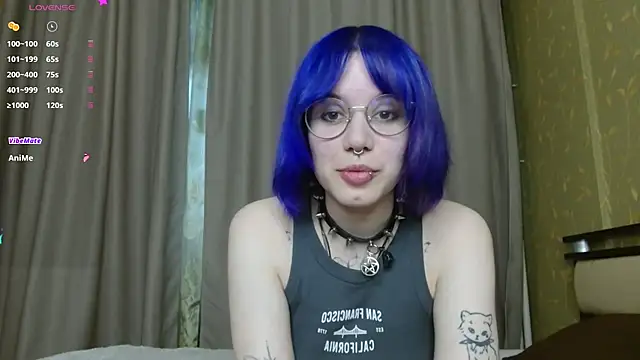 KellePourier online show from 04.18.26