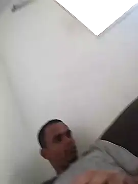 Snapshot of Farias6544 chatting on 12.20.25 Farias6544 online show from 12.20.25