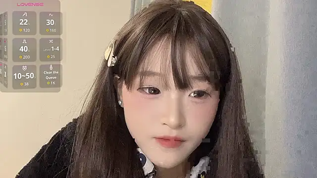 Xiaoqing61 online show from 11.10.25