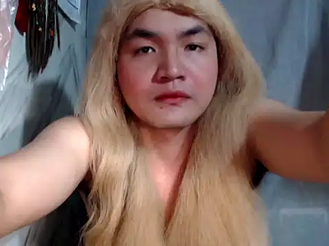 Snapshot of hot_chieaxxx chatting on 02.25.26 hot chieaxxx online show from 02.25.26