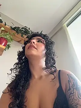 SugarTroubl33 online show from 04.13.26