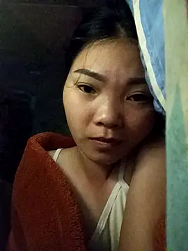 Snapshot of Lovebaby-love chatting on 10.30.25 Lovebaby-love online show from 10.30.25