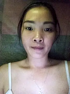 Snapshot of Lovebaby-love chatting on 11.04.25 Lovebaby-love online show from 11.04.25