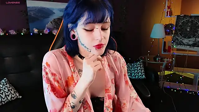 karkadeshk online show from 11.14.25