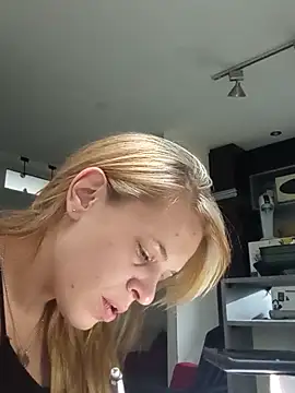 coralu2215 online show from 02.15.26