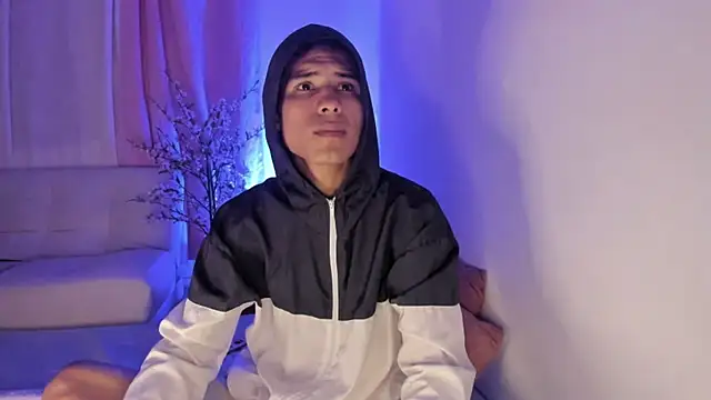 damian fort1 online show from 11.04.25