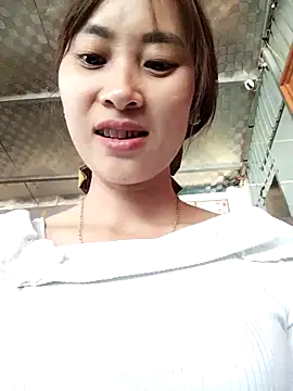 Em xinh01 online show from 11.27.25