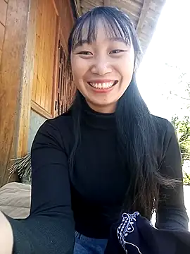 Linh sexy98 online show from 11.27.25