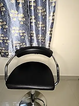 shreyareddy99 online show from 04.27.26