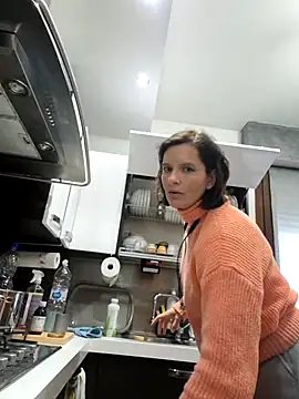 Piediniecollant online show from 11.22.25