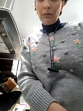 Piediniecollant online show from 03.04.26