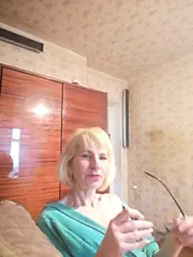 Snapshot of Georgette466 chatting on 05.17.26 Georgette466 online show from 05.17.26