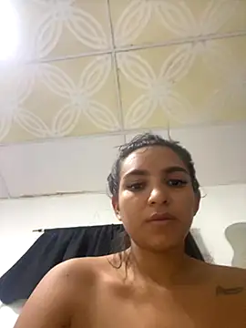 zui luu online show from 11.18.25