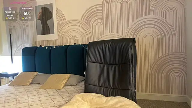 R I N A online show from 12.05.25