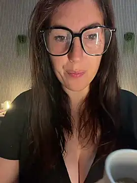 Snapshot of MysteryGirl__ chatting on 06.22.26 MysteryGirl online show from 06.22.26
