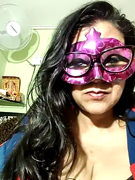 LOVE  RANI online show from 07.24.26