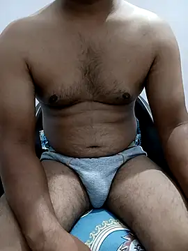 Snapshot of Nikhil_Luv chatting on 10.28.25 Nikhil Luv online show from 10.28.25