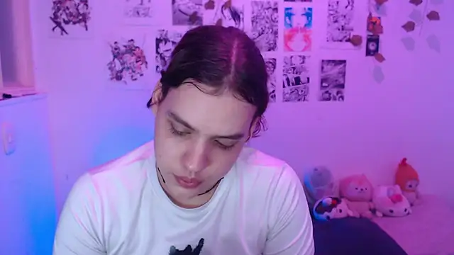 Snapshot of reiko_doll chatting on 10.31.25 reiko doll online show from 10.31.25