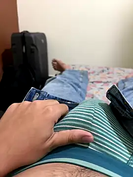 SentScruples online show from 11.04.25