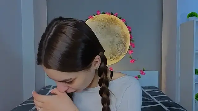 LauraHansil online show from 02.06.26