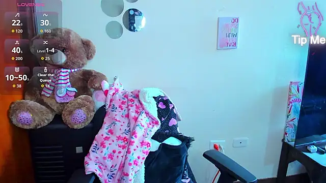 Emma boo online show from 03.12.26